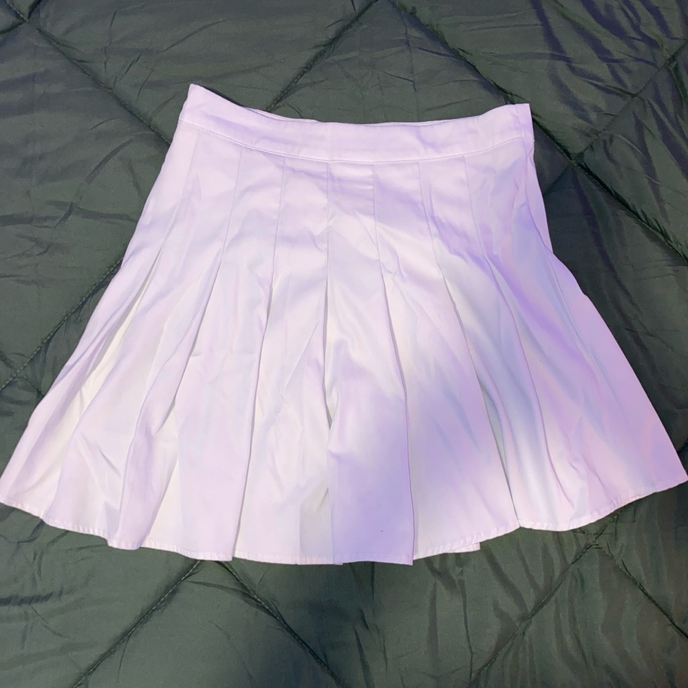 White pleated tennis skirt